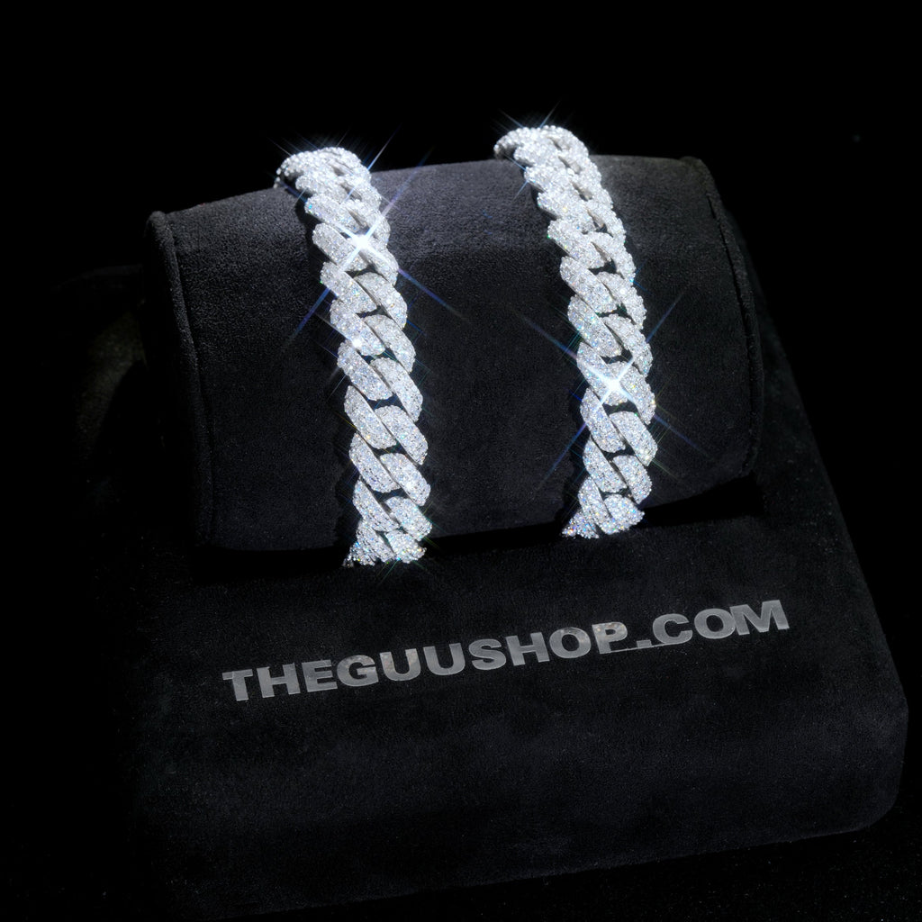 925S & VVS MOISSANITE 10MM CUBAN BRACELET