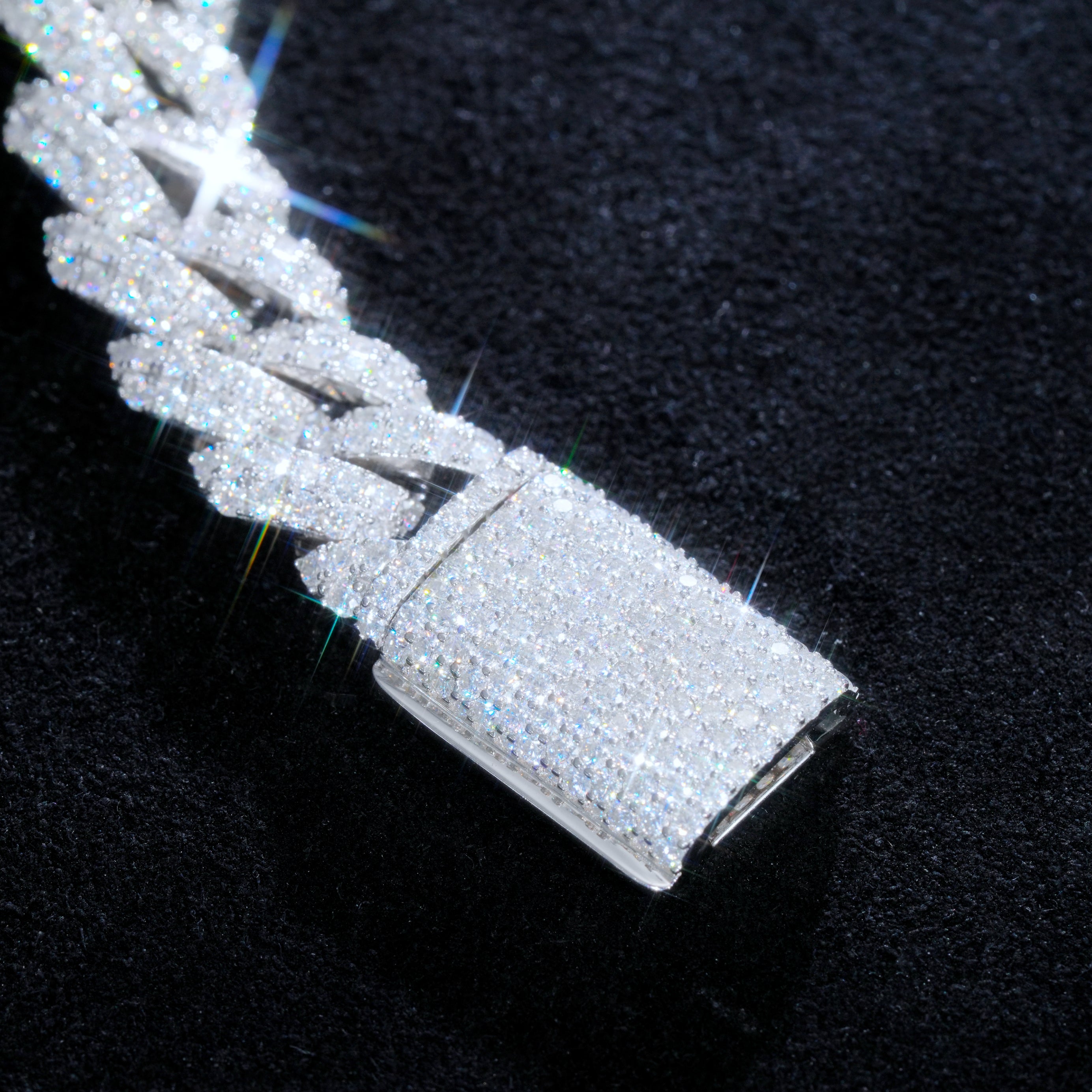 VVS MOISSANITE 10MM CUBAN BRACELET
