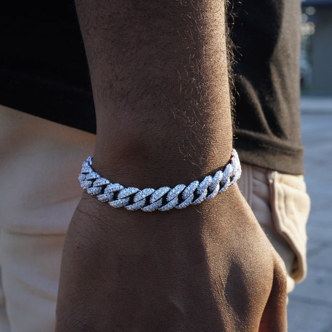 Cuban Link Bracelet (10MM) In White Gold Hover Image