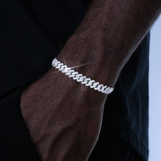 925S & VVS Moissanite 8.5MM Prong Cuban Bracelet Main Image