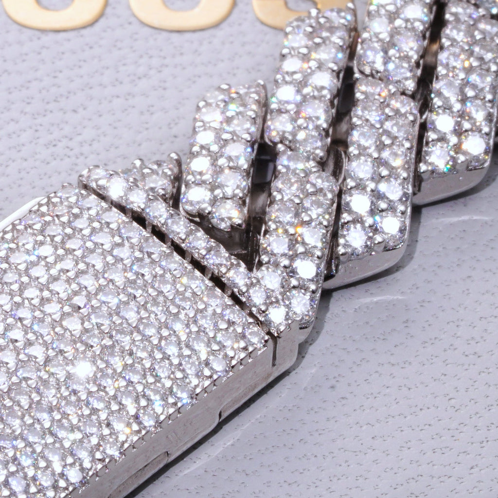 VVS Moissanite 12MM Prong Cuban Bracelet