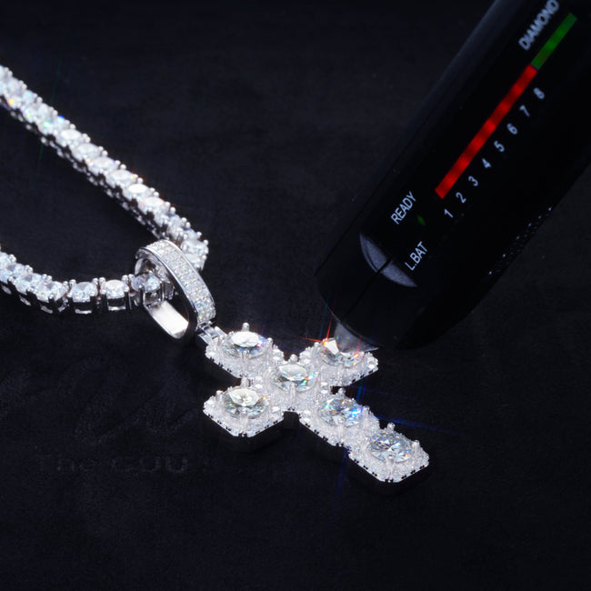 8.0 Carat VVS Moissanite Gemstone Cross Necklace In White Gold Main Image