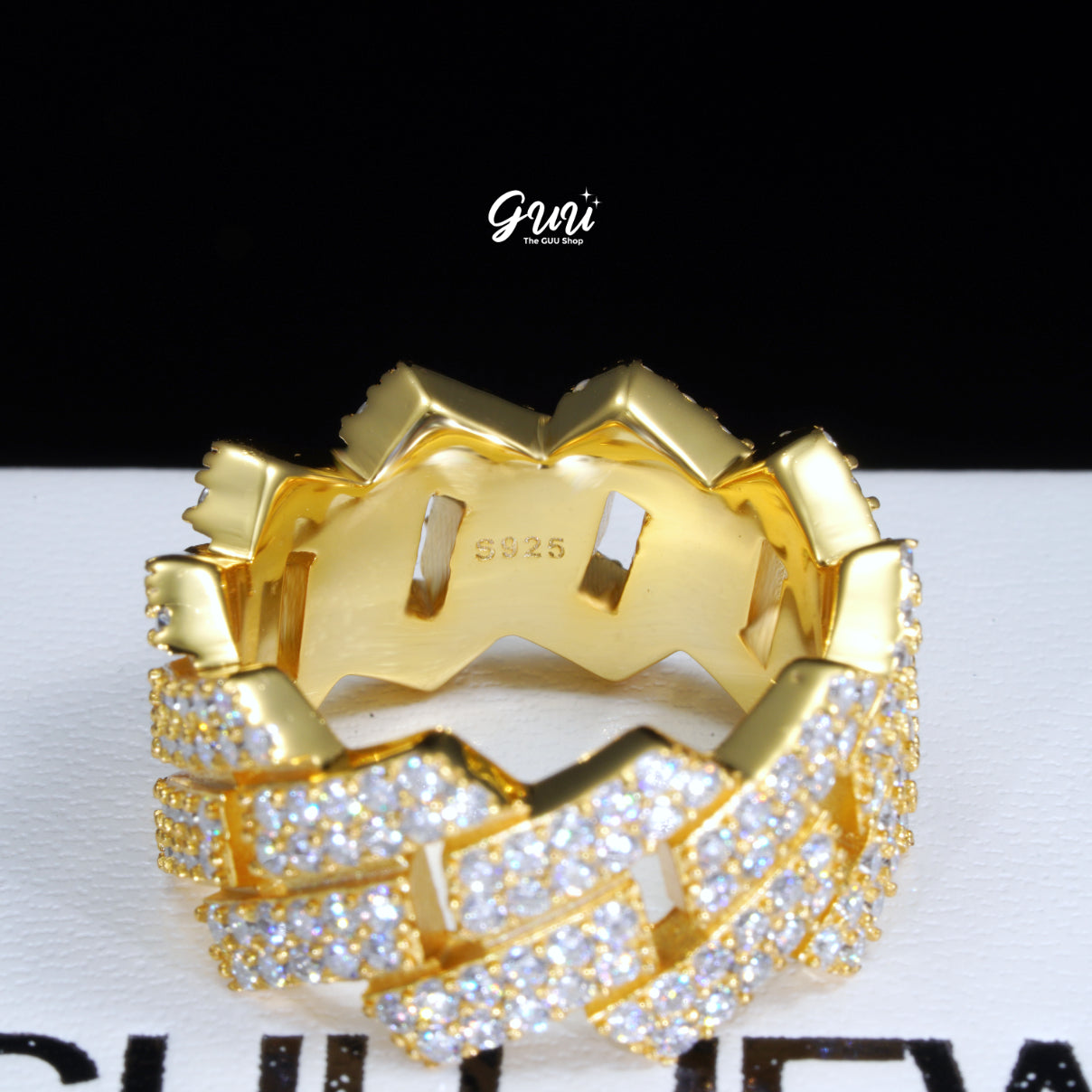 925S & VVS Moissanite Cuban Link Ring 18K Gold