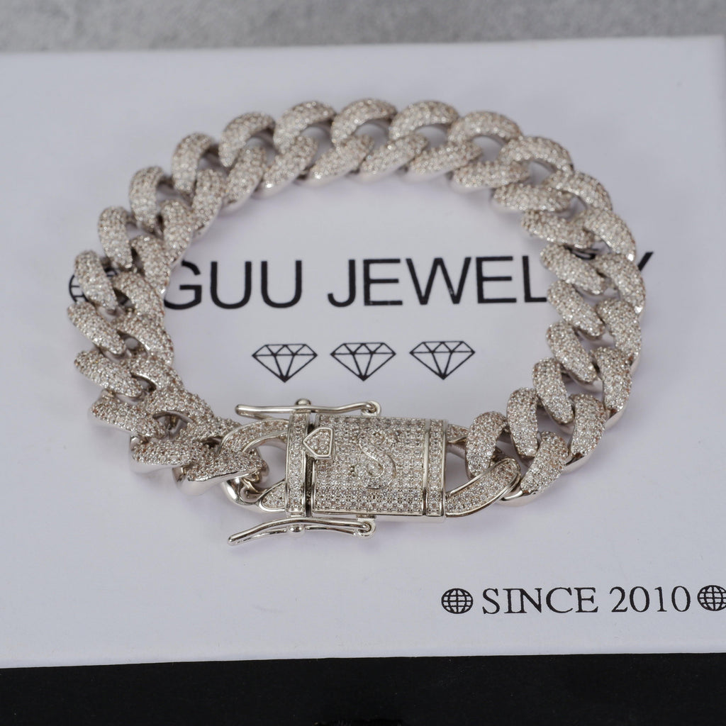 [GUU-PREM] 12MM 18K White Gold-Plated Cuban Link Bracelet