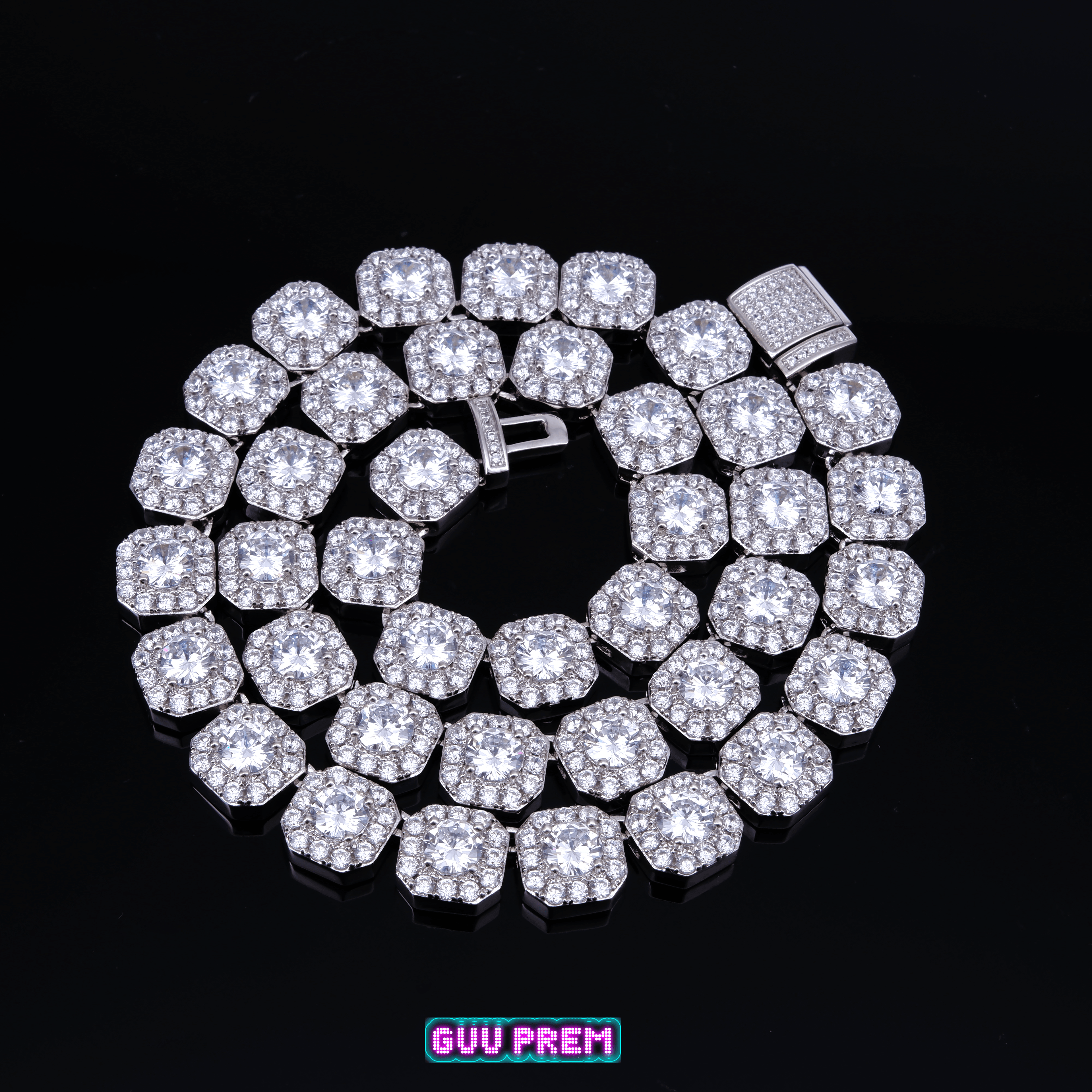 Clustered Tennis Chain in White Gold