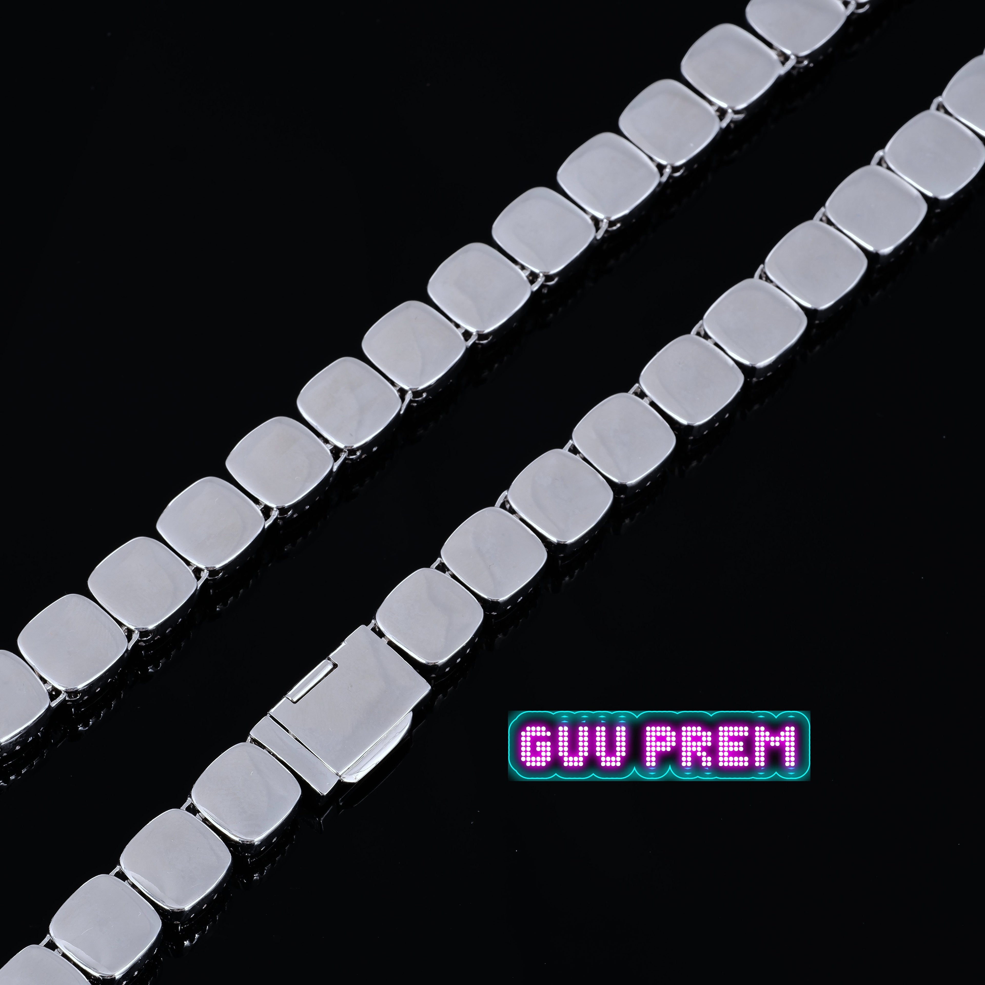 Glacier Clustered Tennis Chain in White Gold
