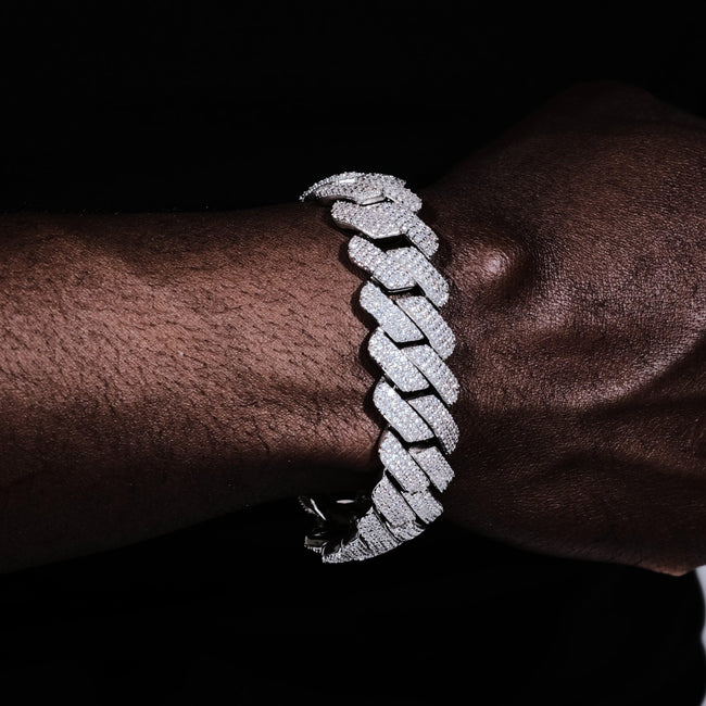 19mm Diamond Prong Cuban Bracelet in White Gold Main Image
