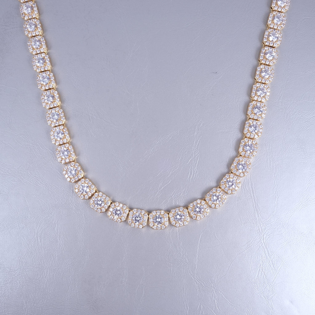 Clustered Tennis Chain in 18K Gold