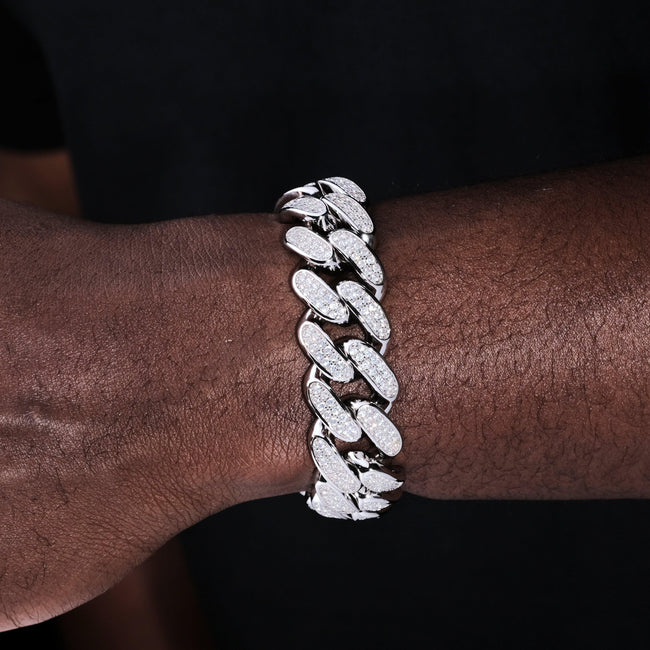 Iced Cuban Link Bracelet (19mm) in White Gold Hover Image