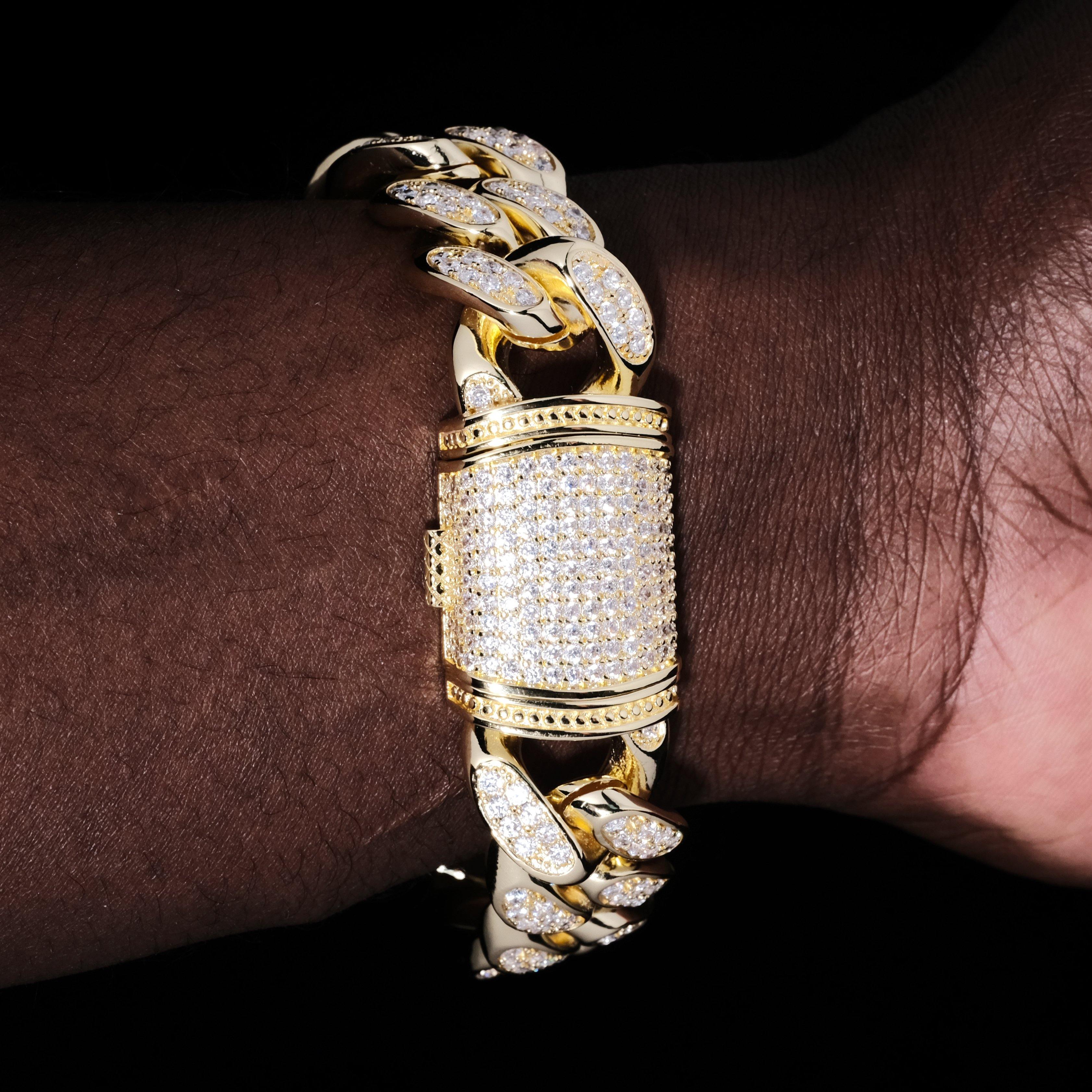 Iced Cuban Link Bracelet (19mm) in Yellow Gold