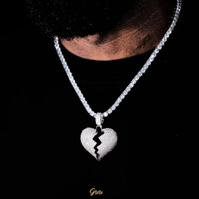 18K Gold-Plated Solid Micro-inlay AAA CZ Heartbreak Necklace Main Image