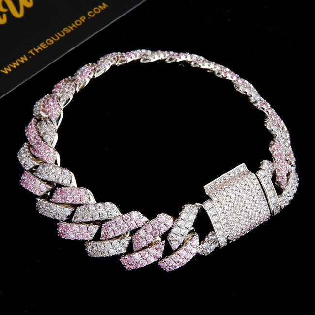 New Seamless Rhombic BlingBling Bracelet in Pink Hover Image