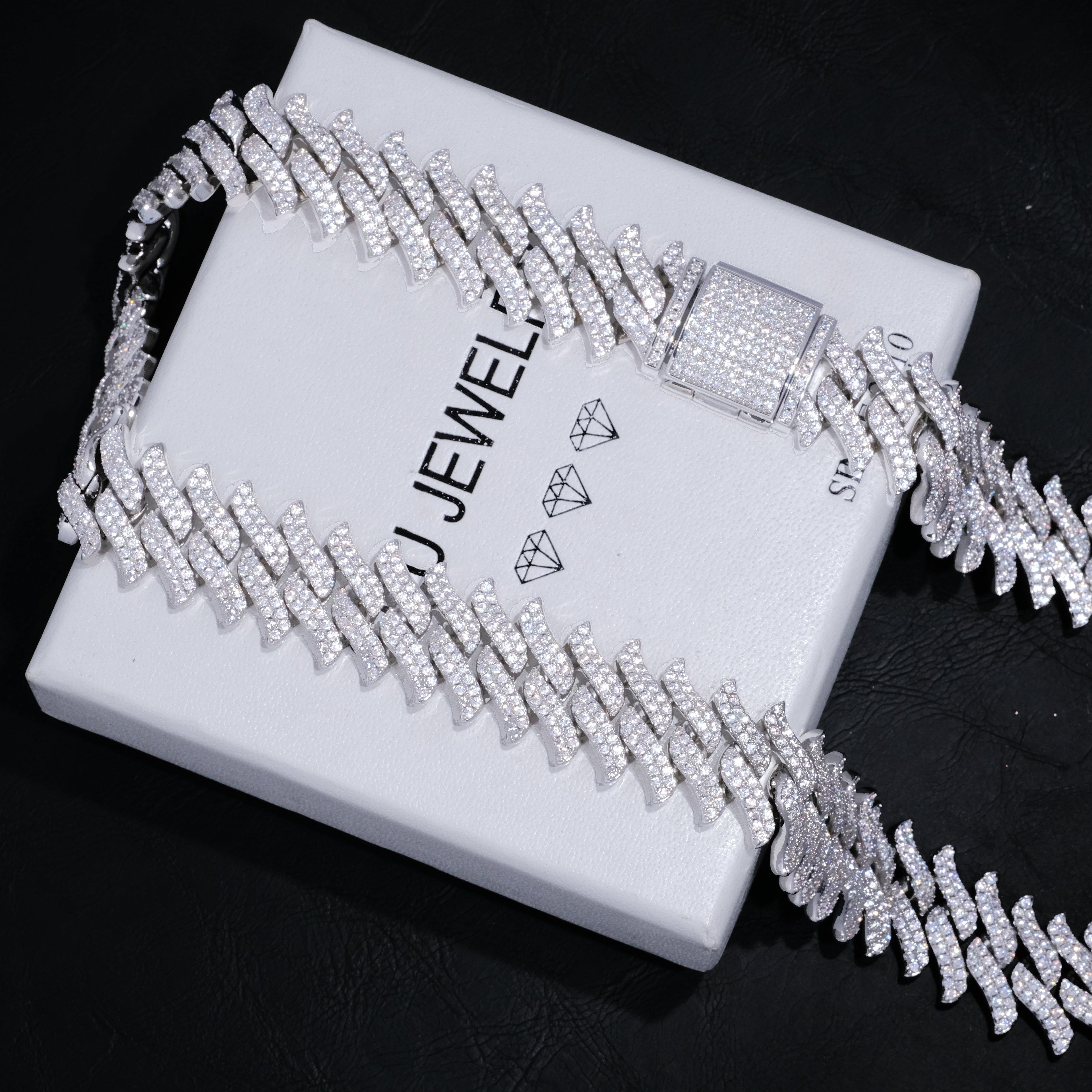 20mm Spiked Iced Cuban Chain