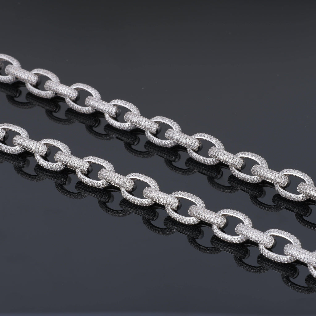 Annular Iced Prong Link Choker in WhiteGold