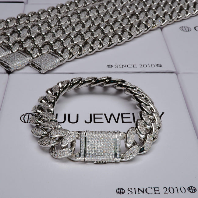 13MM 18K White Gold-Plated Classic Miami Cuban Link Bracelet Hover Image