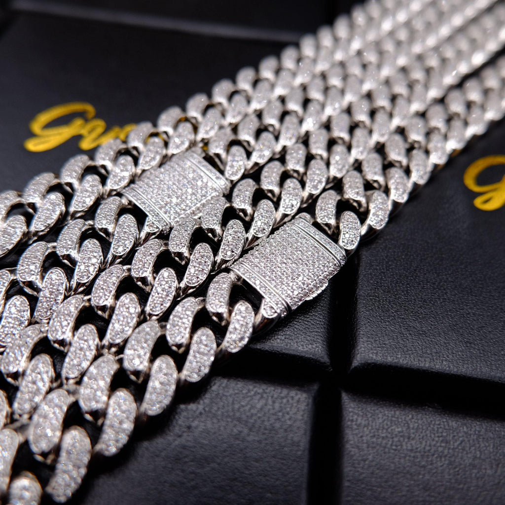 🔥New Flip buckle Iced Cuban Link Chain Silver