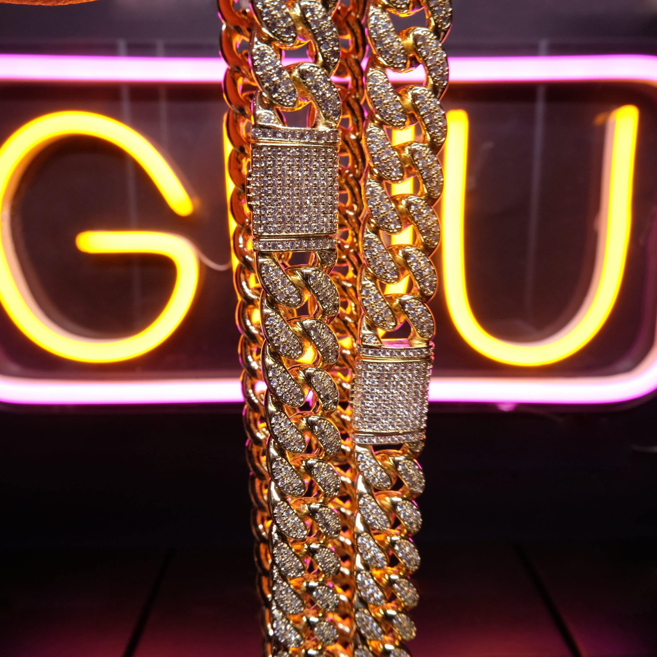 🔥New Flip buckle Iced Cuban Link Chain Gold-Plated