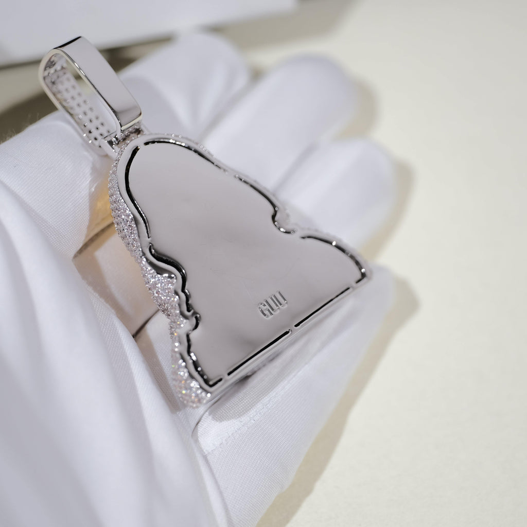 GUU Premium Iced Jesus Pendant
