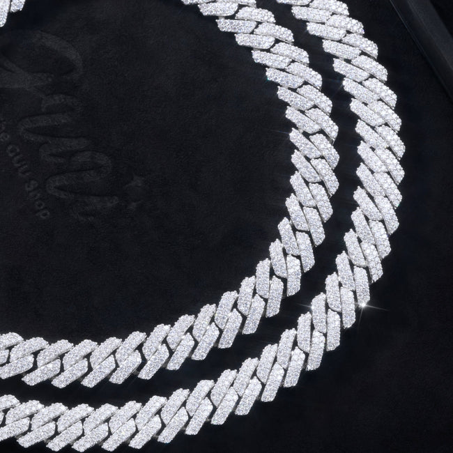 VVS Moissanite 14MM Prong Cuban Link Chain Main Image