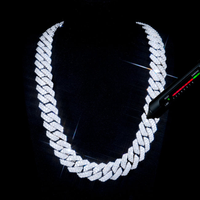 VVS Moissanite 20MM Prong Cuban Link Chain Hover Image
